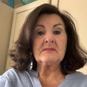 Meet your Posher, Denise